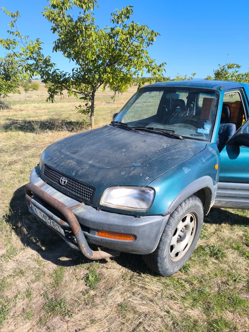 Toyota Rav4, снимка 7 - Автомобили и джипове - 47438634