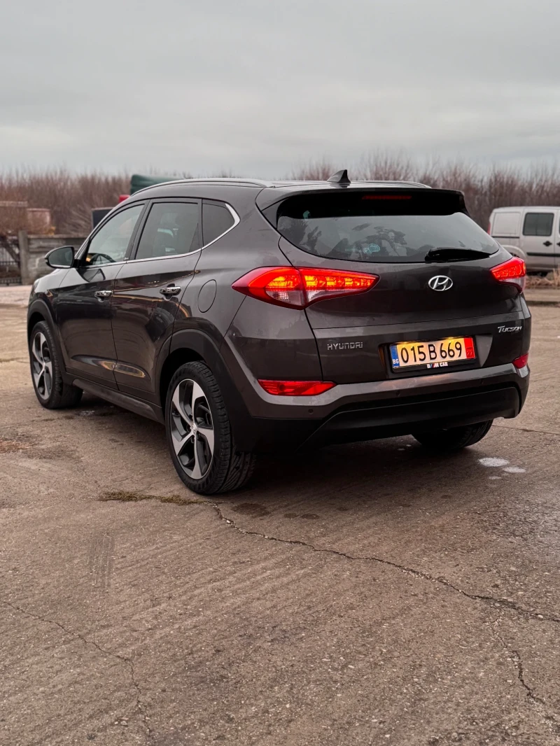 Hyundai Tucson * 1.7CRDI* СЕРВИЗНА ИСТОРИЯ* АВТОМАТИК* , снимка 6 - Автомобили и джипове - 48452141