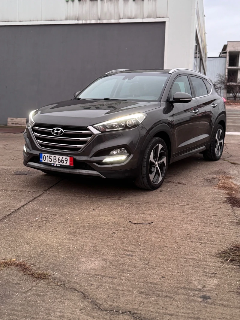 Hyundai Tucson * 1.7CRDI* СЕРВИЗНА ИСТОРИЯ* АВТОМАТИК* , снимка 1 - Автомобили и джипове - 48452141