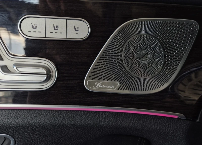 Mercedes-Benz GLS 400 d 4Matic AMG line, снимка 8 - Автомобили и джипове - 52695970