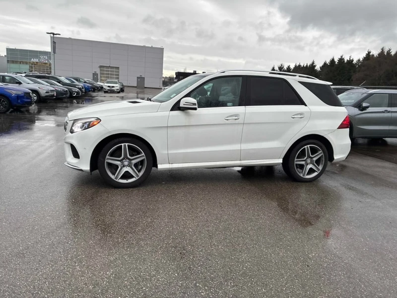 Mercedes-Benz GLE 350 2016 4MATIC AMG PACK * БЕЗ ПЪРВОНАЧАЛНА ВНОСКА* , снимка 3 - Автомобили и джипове - 53091419