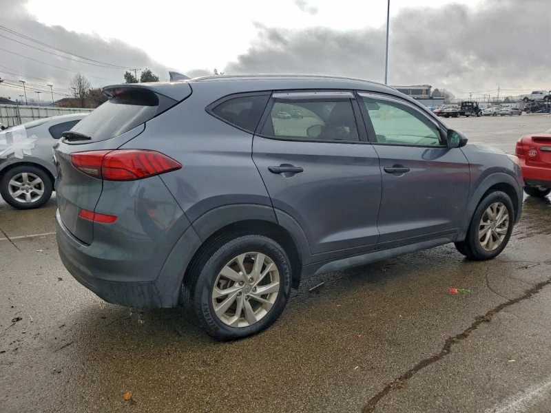 Hyundai Tucson, снимка 3 - Автомобили и джипове - 53120178