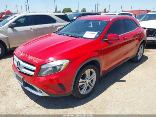 Mercedes-Benz GLA 250 4MATIC * * CARFAX * * АВТО КРЕДИТ * *  - изображение 3