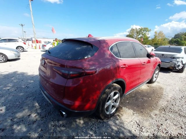 Alfa Romeo Stelvio DISTRONIC* KEYLESS* ПОДГРЕВ* КАМЕРА* LANE ASSIST - изображение 6