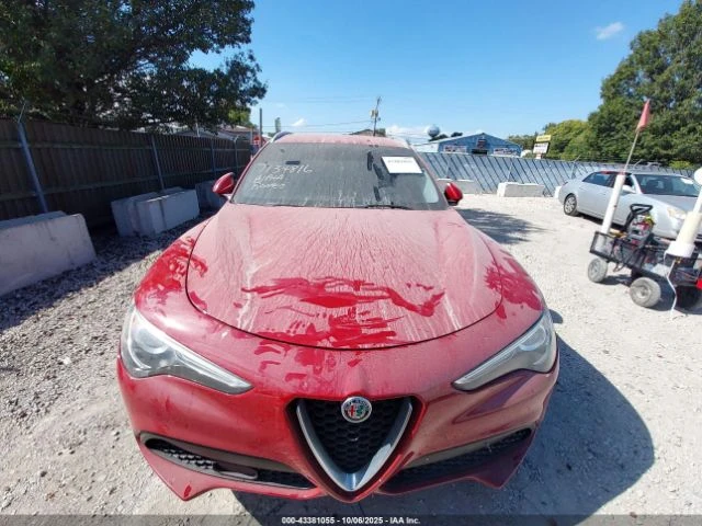 Alfa Romeo Stelvio DISTRONIC* KEYLESS* ПОДГРЕВ* КАМЕРА* LANE ASSIST - изображение 2