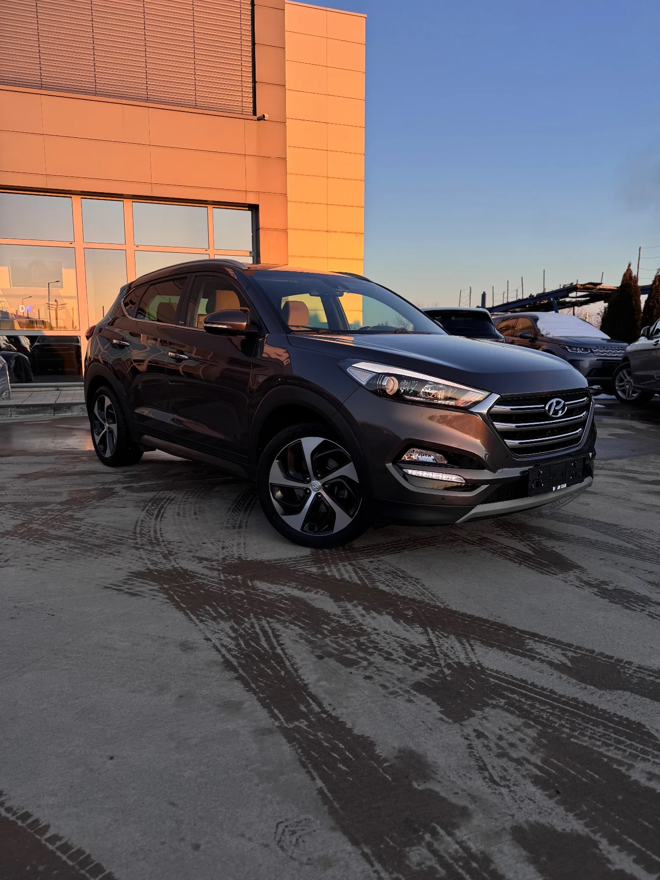 Hyundai Tucson * 1.7CRDI* СЕРВИЗНА ИСТОРИЯ* АВТОМАТИК*  - изображение 2