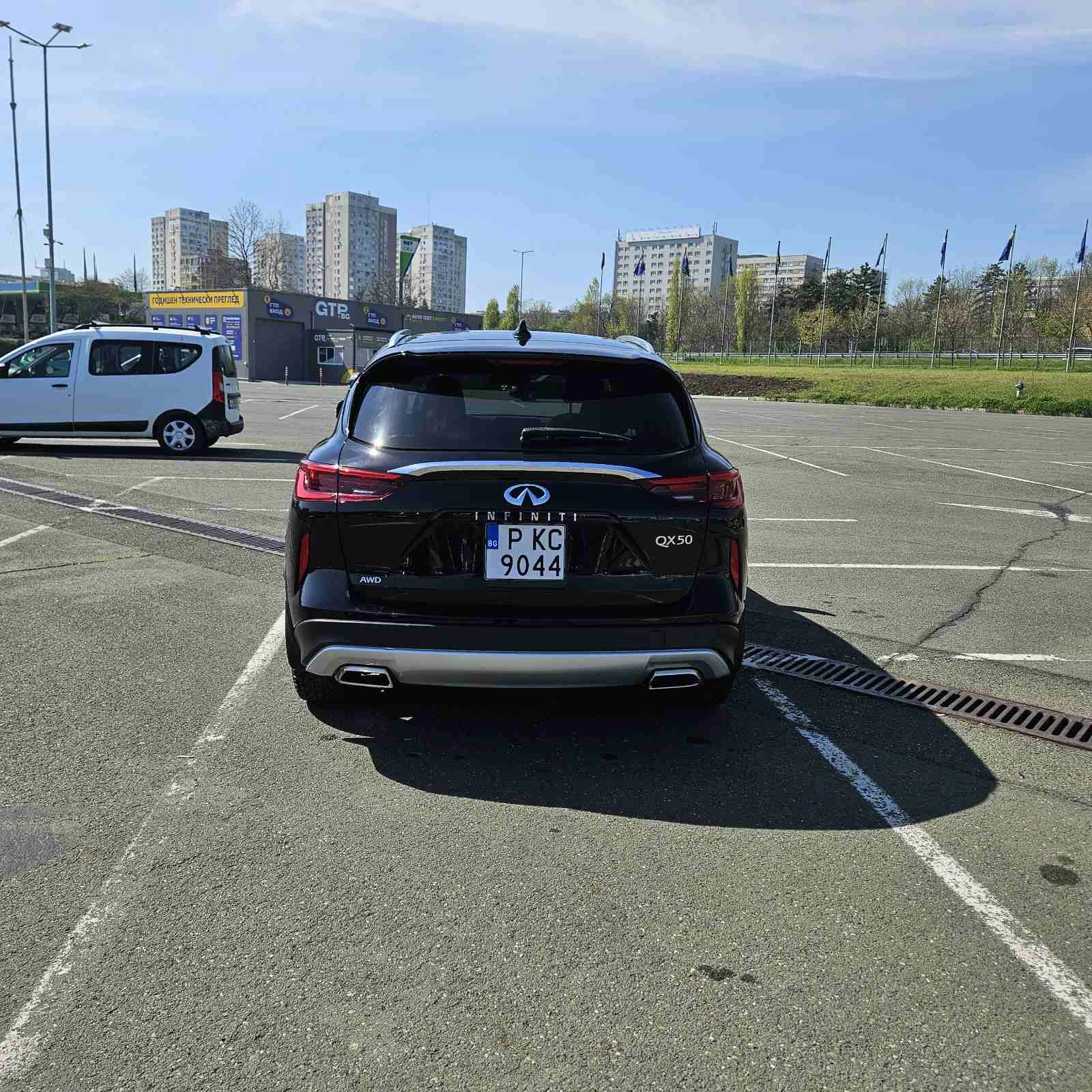 Infiniti QX50 Essential AWD - изображение 3