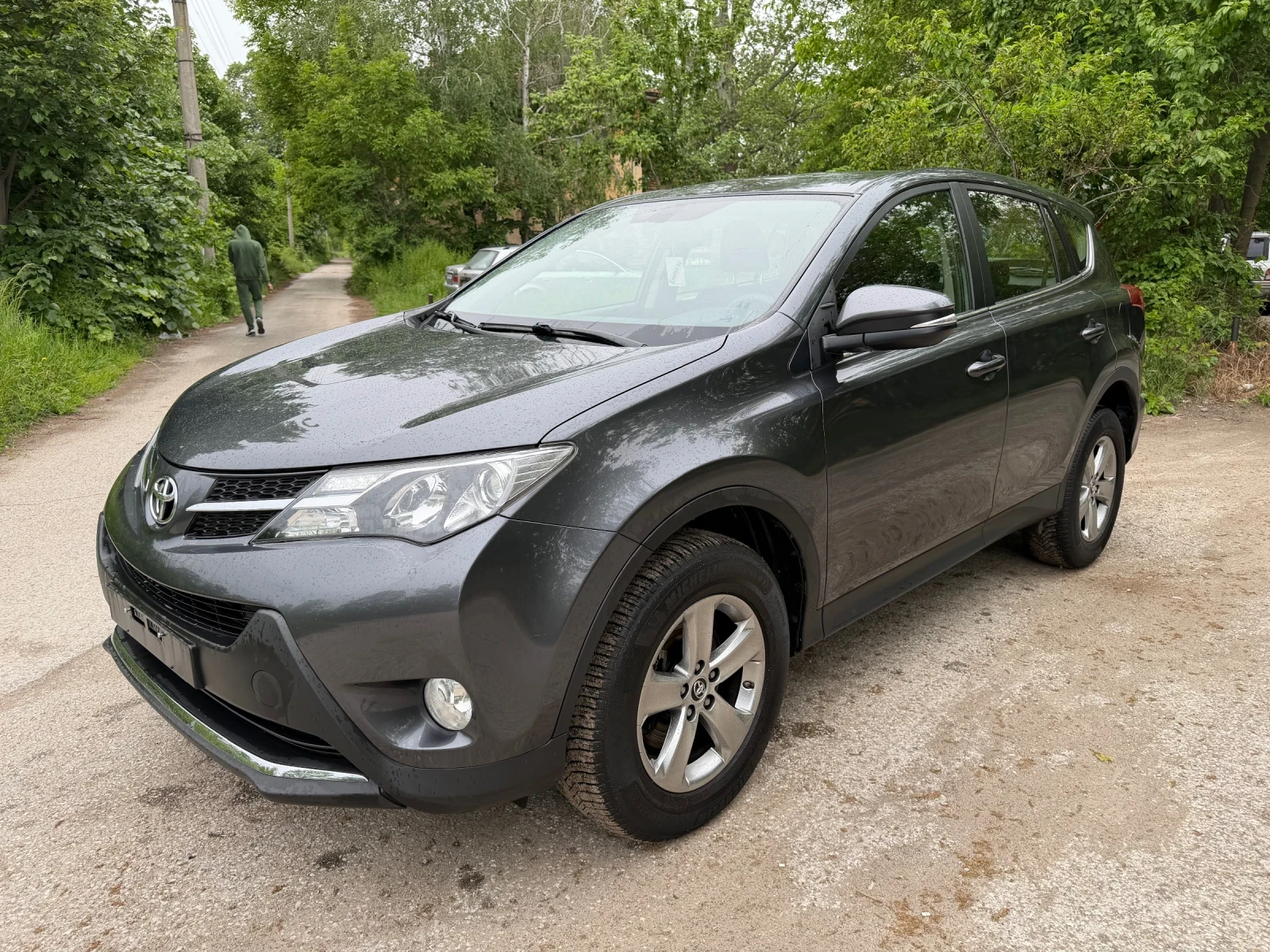 Toyota Rav4 2.0D 122кс Нави Кам 6-ск 3-ключа 14г История.LED, снимка 3 - Автомобили и джипове - 53714090