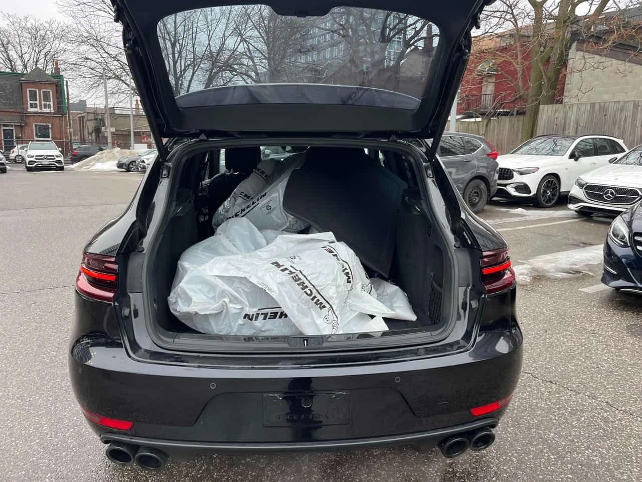 Porsche Macan GTS/CARFAX/360 CAM/ВТОРИ ГУМИ И ДЖАНТИ, снимка 17 - Автомобили и джипове - 53745563