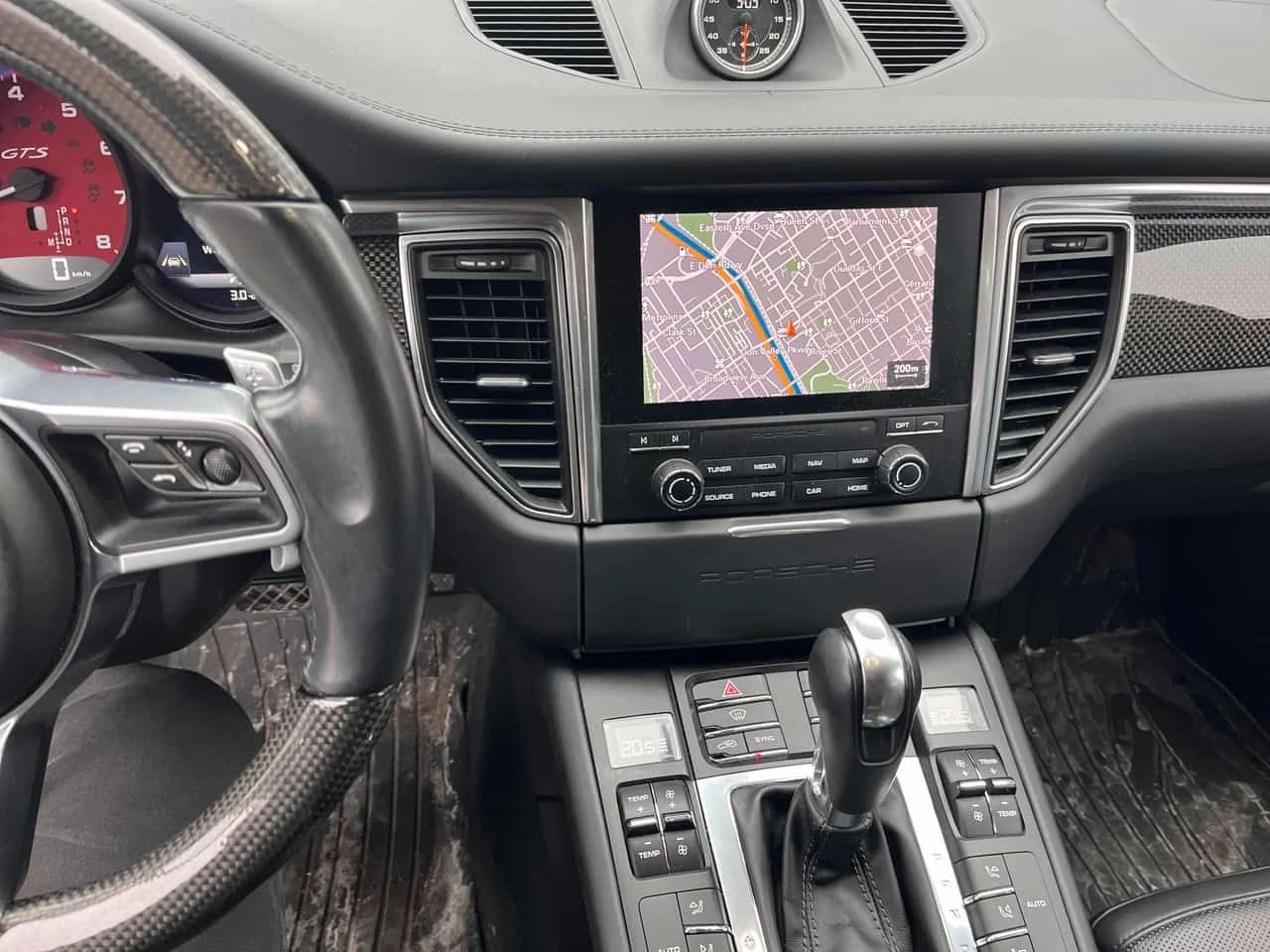 Porsche Macan GTS/CARFAX/360 CAM/ВТОРИ ГУМИ И ДЖАНТИ - изображение 10