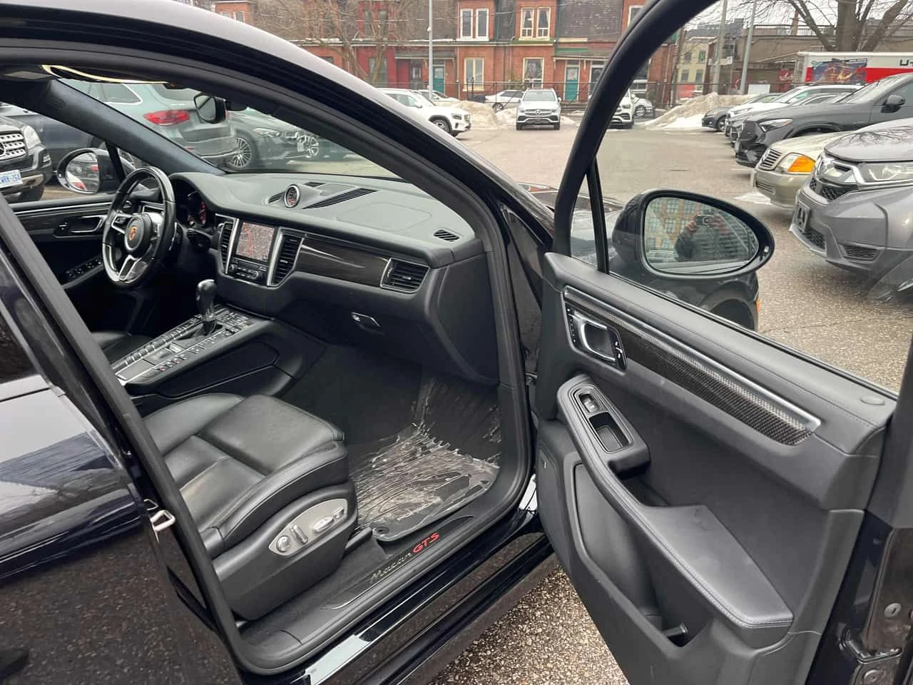 Porsche Macan GTS/CARFAX/360 CAM/ВТОРИ ГУМИ И ДЖАНТИ, снимка 15 - Автомобили и джипове - 53745563