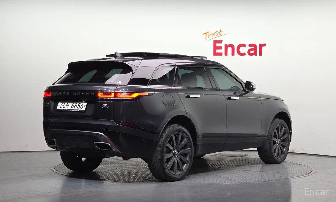 Land Rover Range Rover Velar 3.0D R-Dynamic HSE* 360 CAM* SUNROOF* MERIDIAN* , снимка 3 - Автомобили и джипове - 53949757