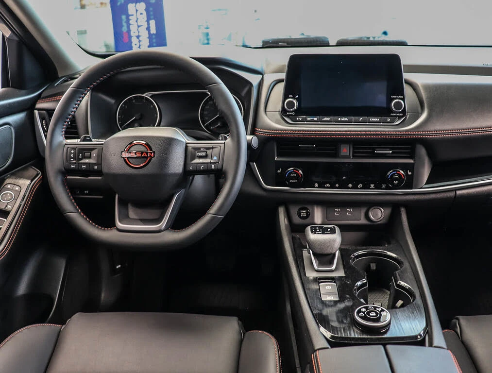 Nissan Rogue Rock Creek AWD, снимка 9 - Автомобили и джипове - 54227122