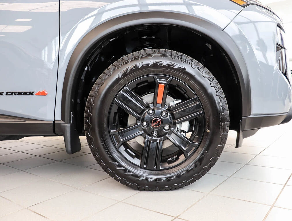 Nissan Rogue Rock Creek AWD, снимка 5 - Автомобили и джипове - 54227122