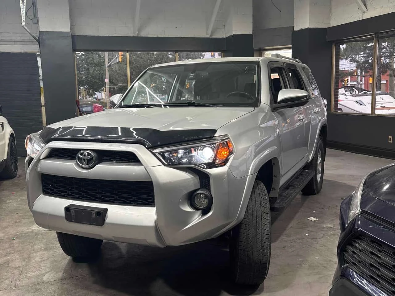 Toyota 4runner * 4WD * CARFAX * ОПЦИЯ ЗА ФИНАНСИРАНЕ 