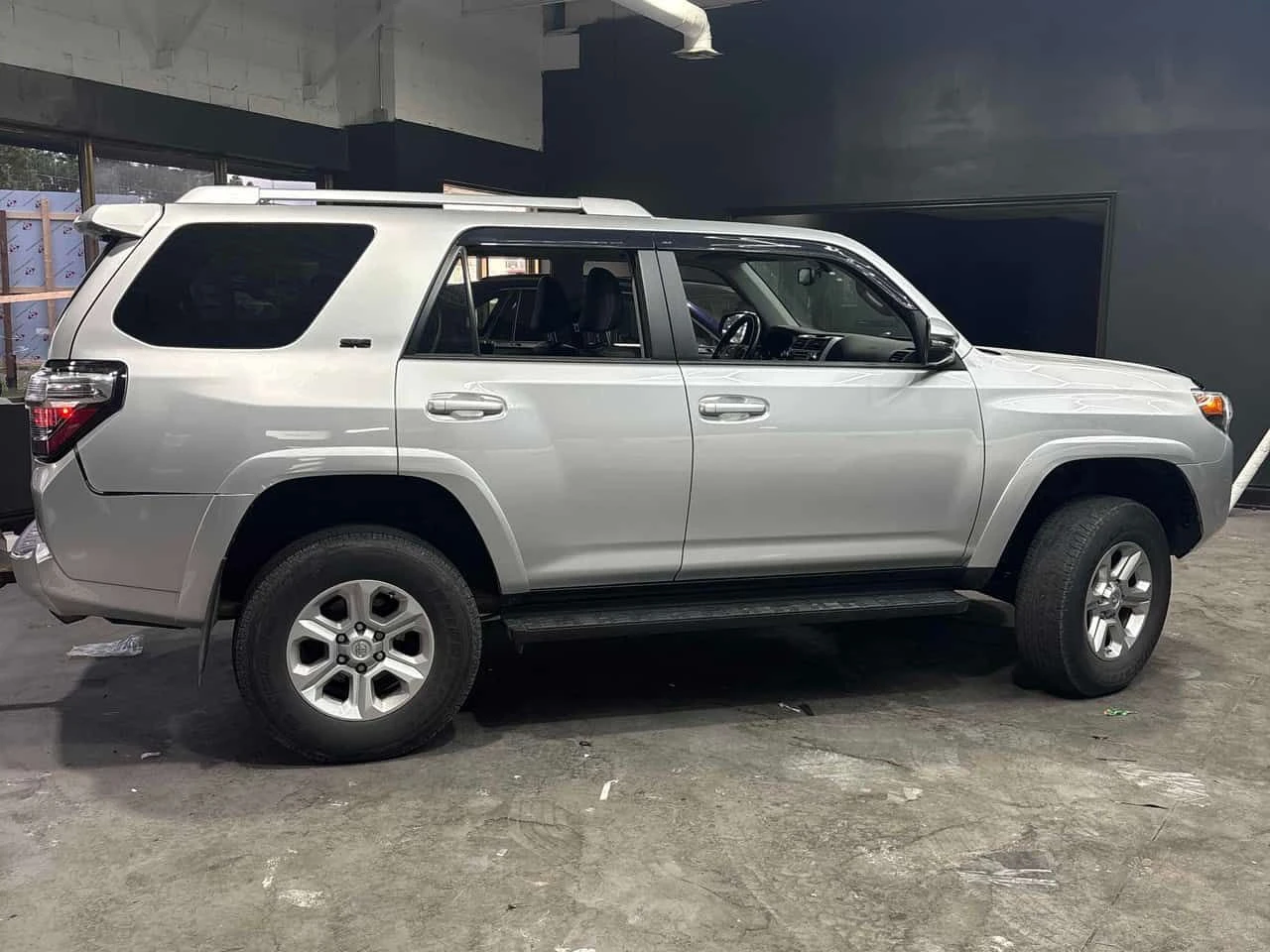 Toyota 4runner * 4WD * CARFAX * ОПЦИЯ ЗА ФИНАНСИРАНЕ , снимка 3 - Автомобили и джипове - 55623967