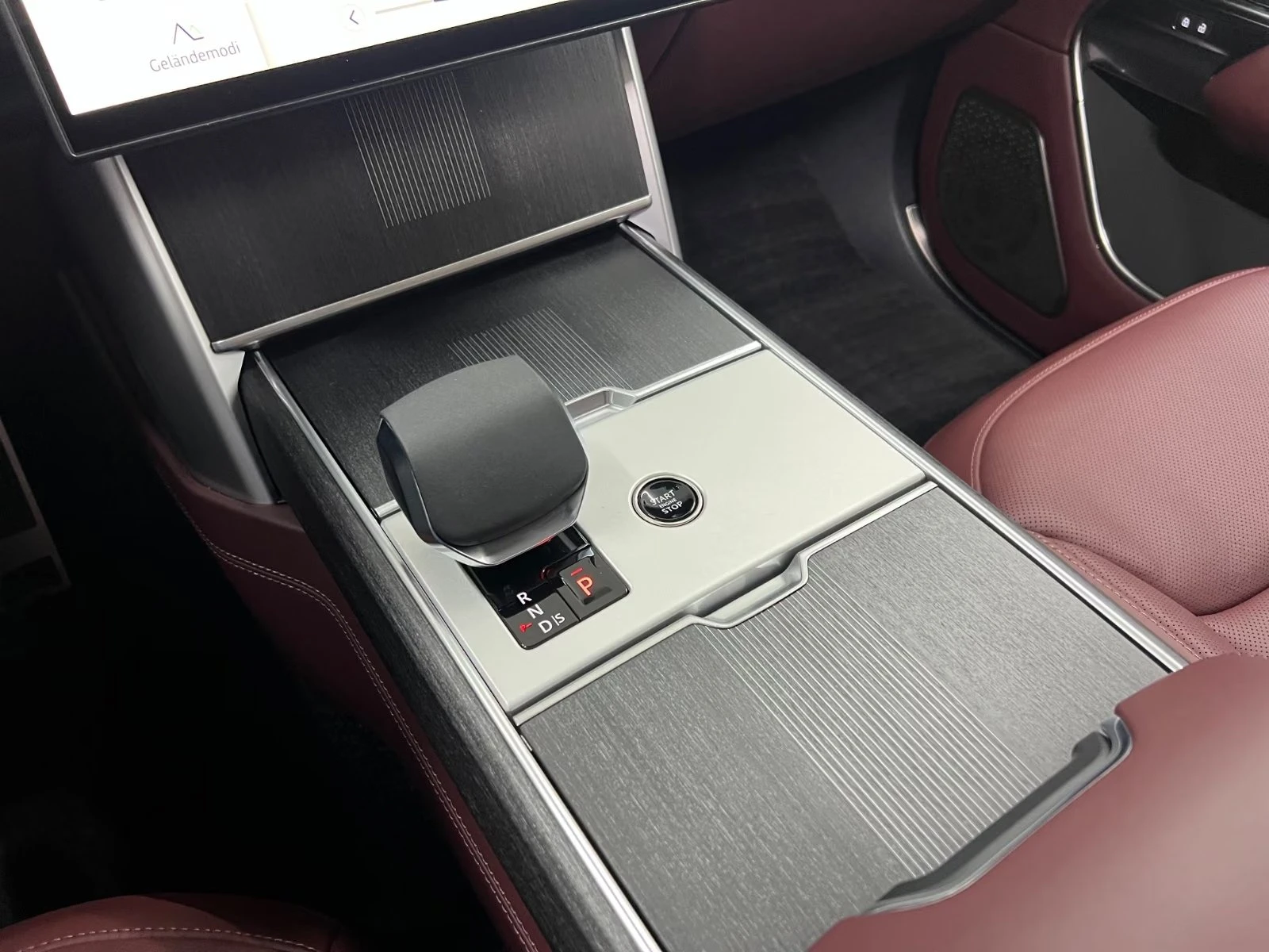 Land Rover Range rover P550e / AUTOBIOGRAPHY / SVO / MERIDIAN / 360 / HUD | Mobile.bg � ����������� 13
