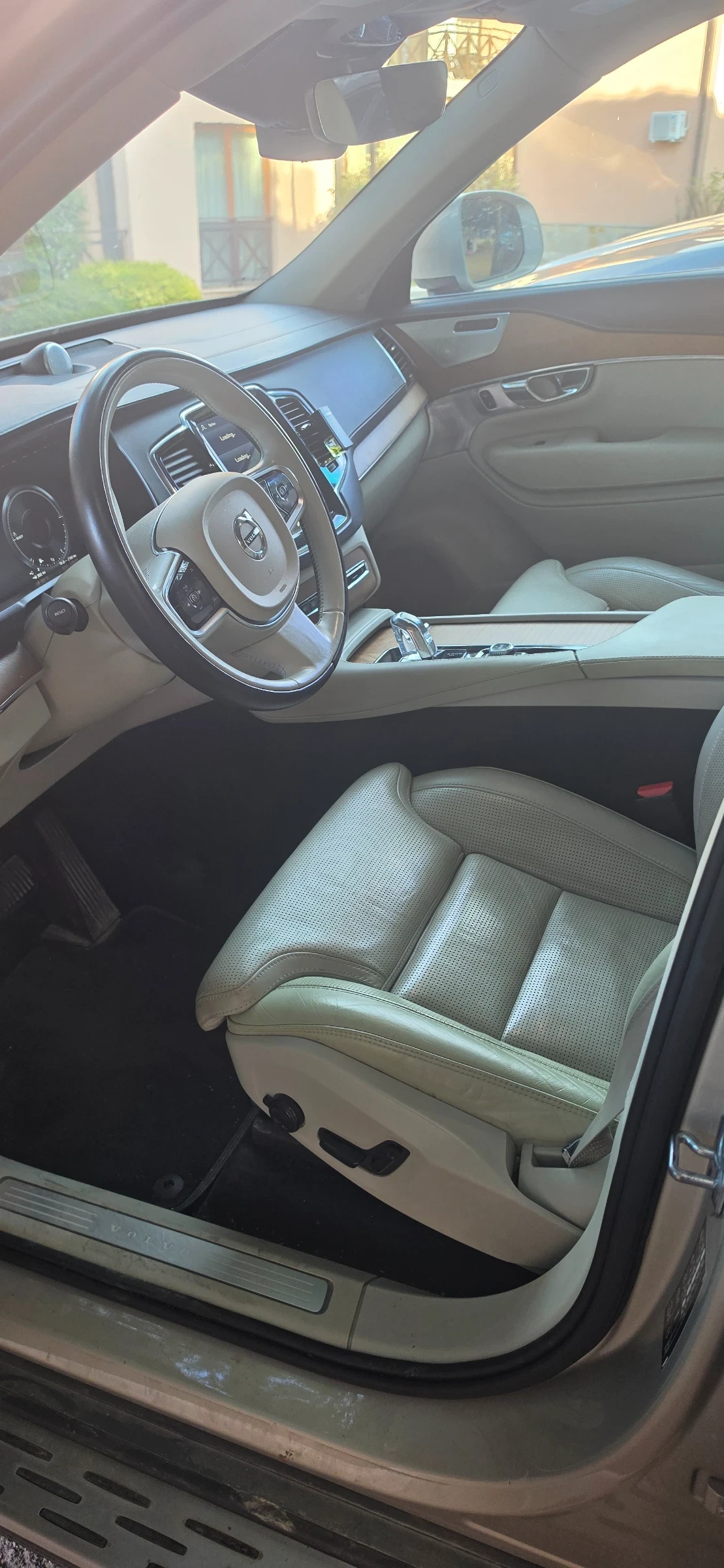 Volvo Xc90 T8 Polestar, снимка 4 - Автомобили и джипове - 56415285
