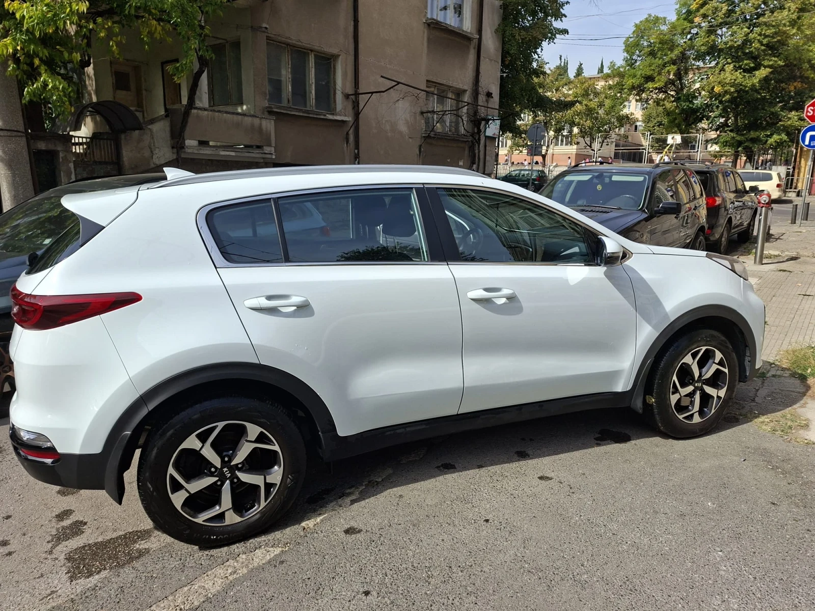 Kia Sportage, снимка 3 - Автомобили и джипове - 56516055
