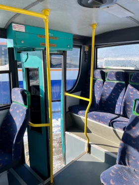 Isuzu Urban, снимка 9