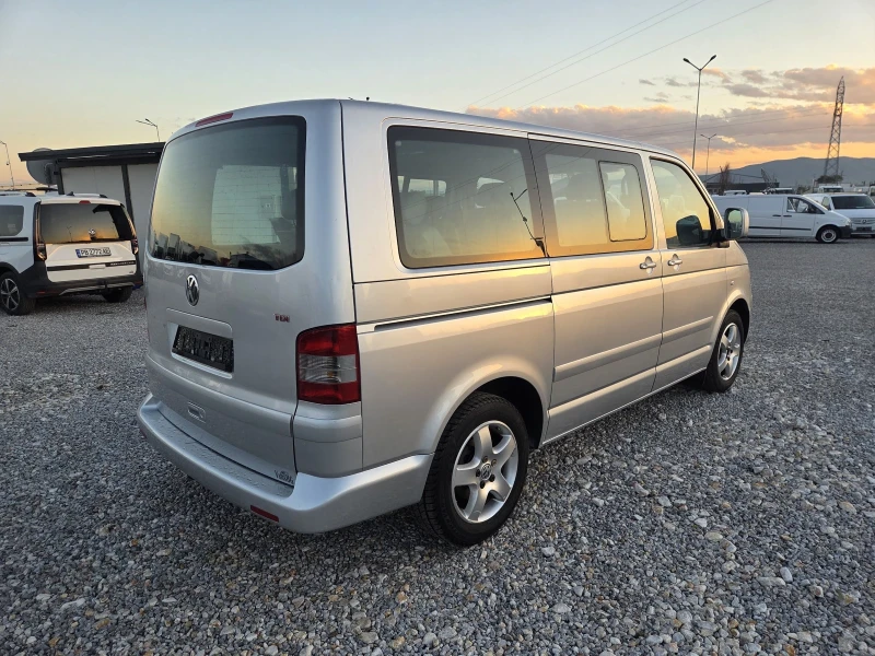 VW Multivan 2.5 TDI, Клима, Нави, Автомат, снимка 5 - Бусове и автобуси - 52171429