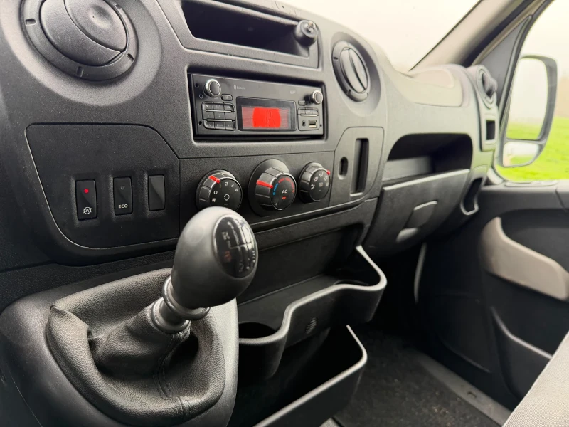 Renault Master Master 163к.с, снимка 13 - Бусове и автобуси - 52658915