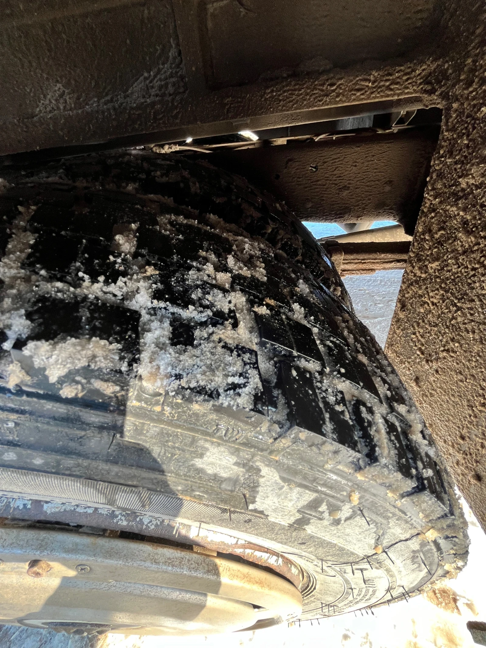 Isuzu Urban | Mobile.bg � ����������� 12