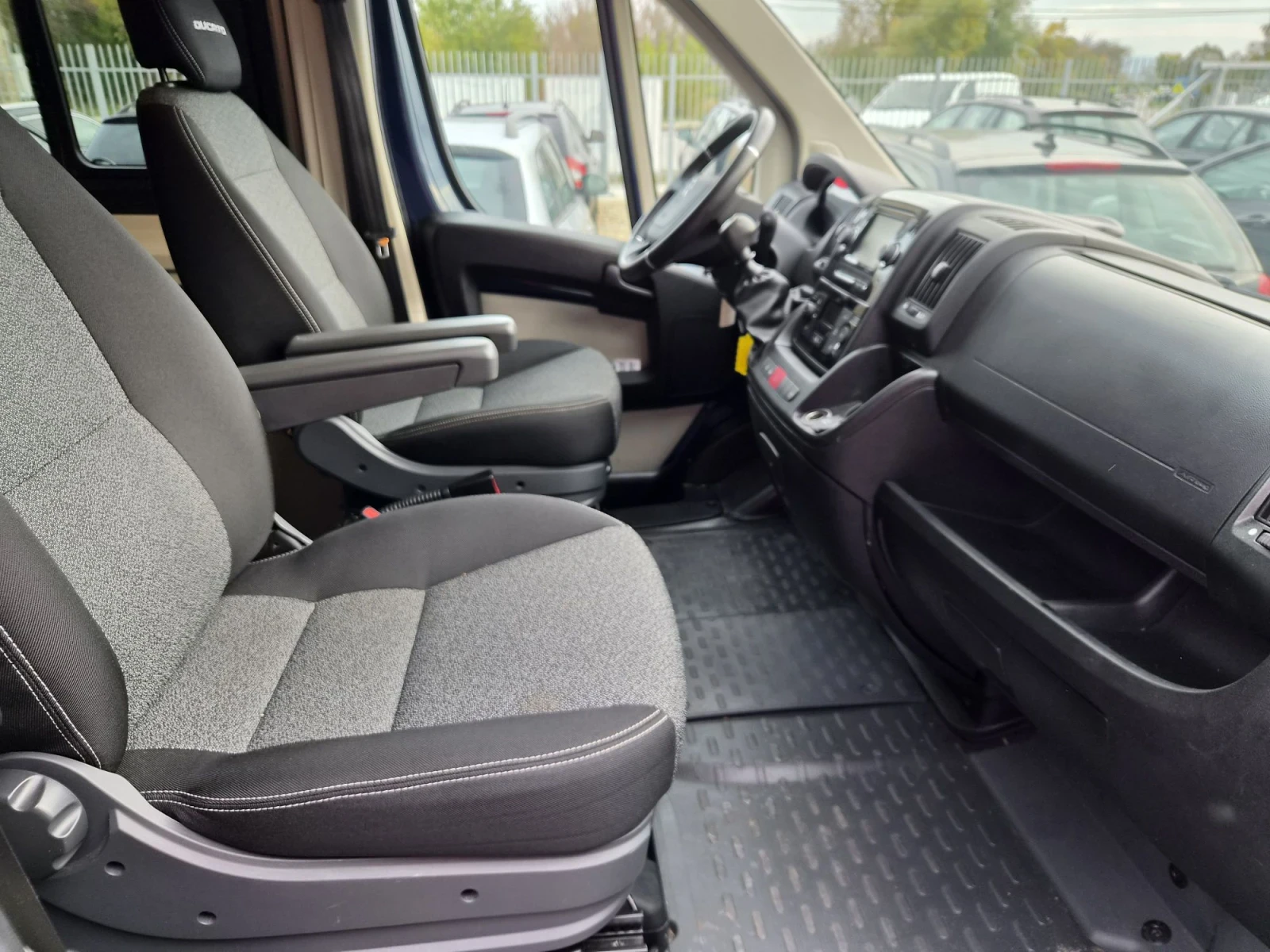 Citroen Jumper 2.0HDI NAVI KLIMA, снимка 9 - Бусове и автобуси - 56751286