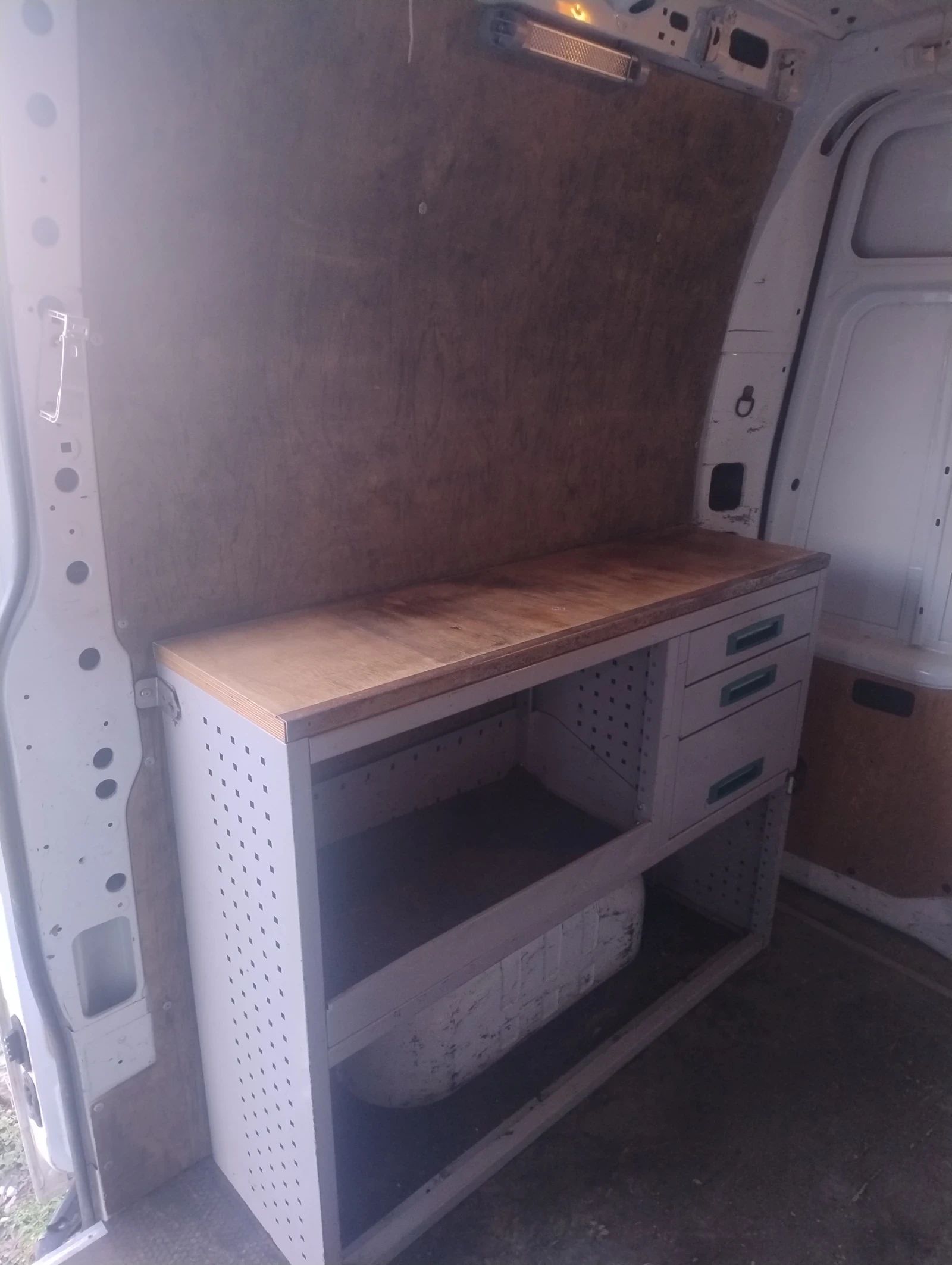 Автовишка Versalift Renault Master , снимка 15 - Индустриална техника - 53740839