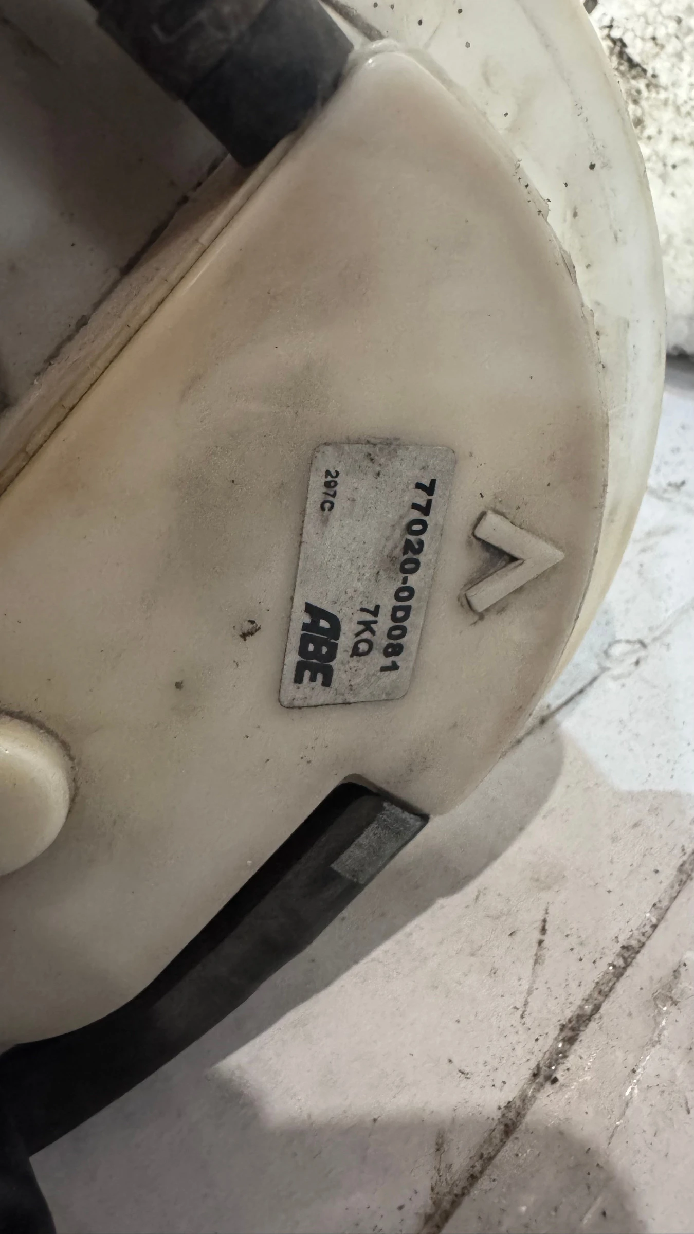    Toyota Yaris - 77020-0D081 | Mobile.bg   2