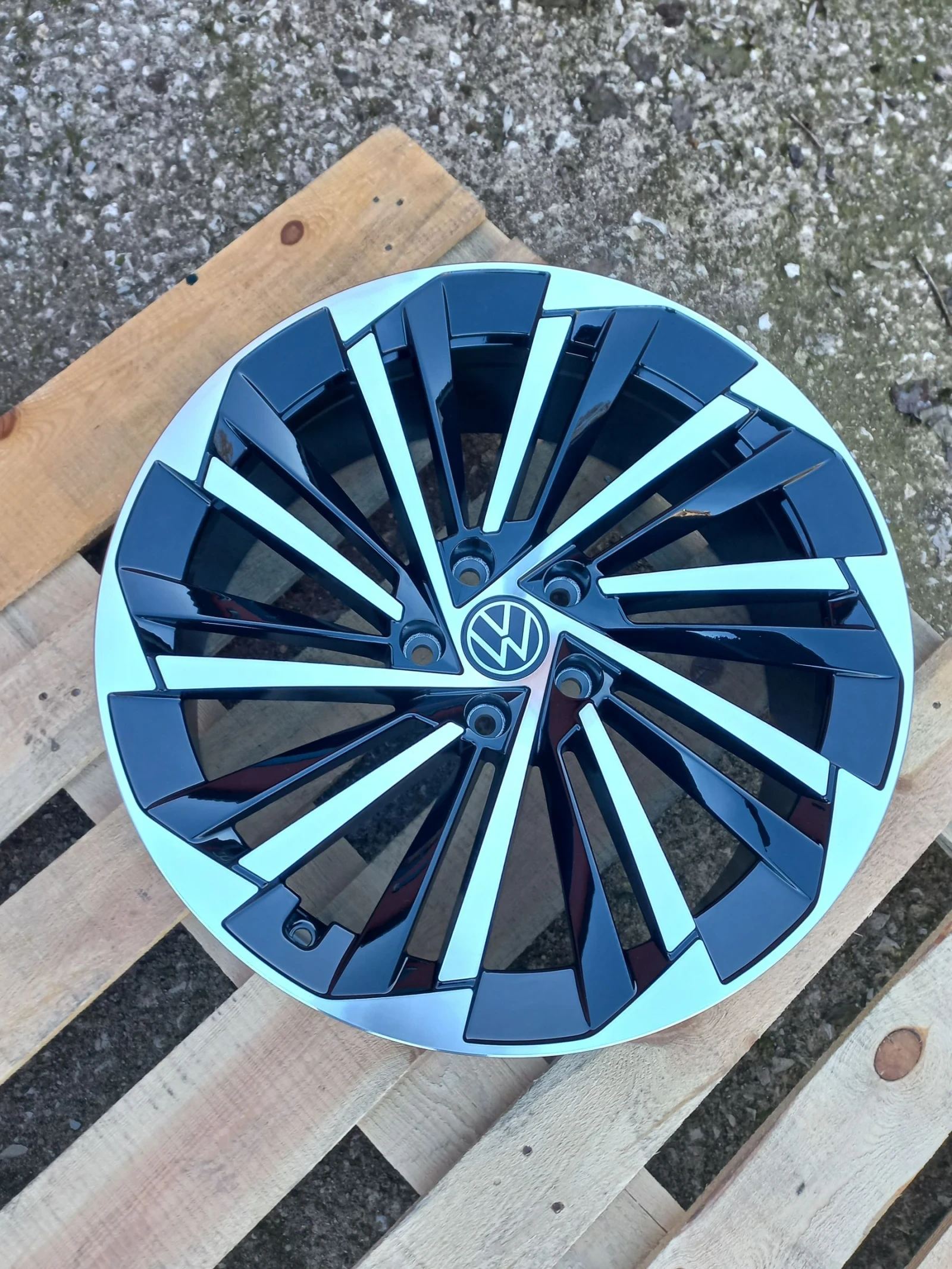 Джанти за Skoda, снимка 13 - Гуми и джанти - 53756297