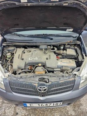 Toyota Corolla verso 2.0 TDI, снимка 11