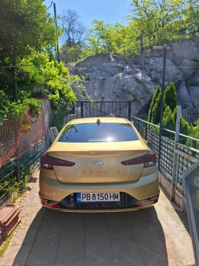 Hyundai Elantra, снимка 4