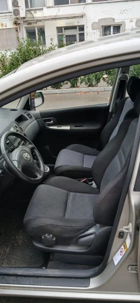 Toyota Verso, снимка 8