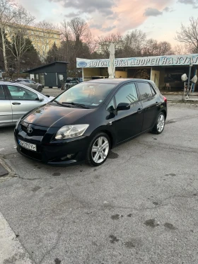 Toyota Auris, снимка 1