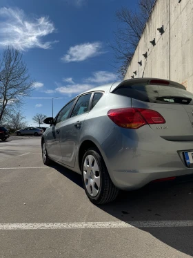 Opel Astra 1.6, снимка 4