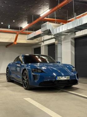  Porsche Taycan