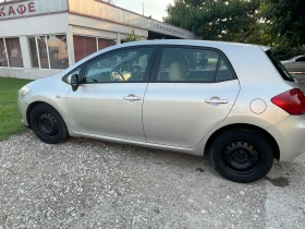 Toyota Auris  1.4 D4D / КОЖА, снимка 13