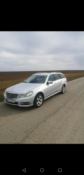  Mercedes-Benz E 200