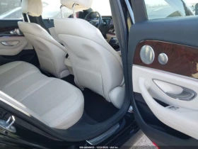 Mercedes-Benz E 300 * BURMESTER* KEYLESS* ПАНОРАМА* КОЖА* ПОДГРЕВ*  - 13750 € / 26892.66 лв. - 19744991 12
