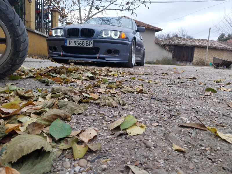 BMW 323, снимка 11 - Автомобили и джипове - 48409156