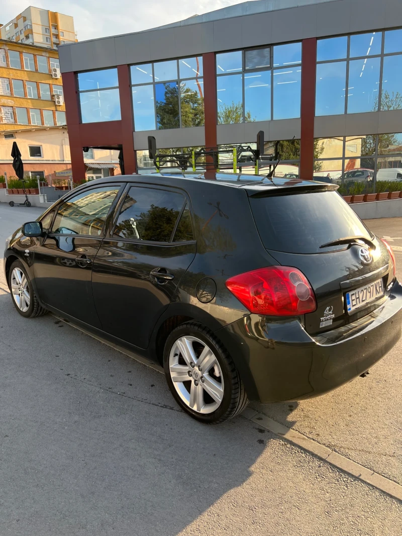 Toyota Auris, снимка 5 - Автомобили и джипове - 48545018