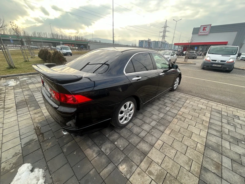 Honda Accord 2.2 CDI, снимка 4 - Автомобили и джипове - 48788999