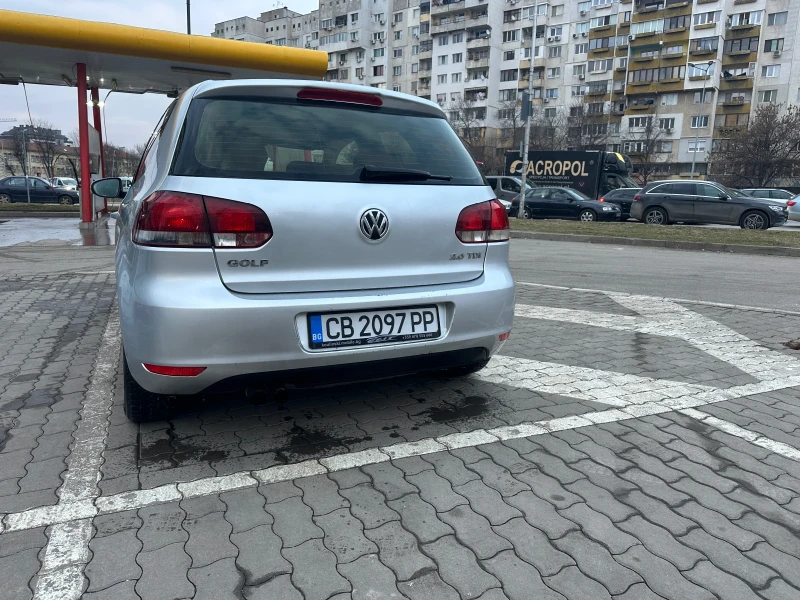 VW Golf 2.0TDI, снимка 3 - Автомобили и джипове - 49316845