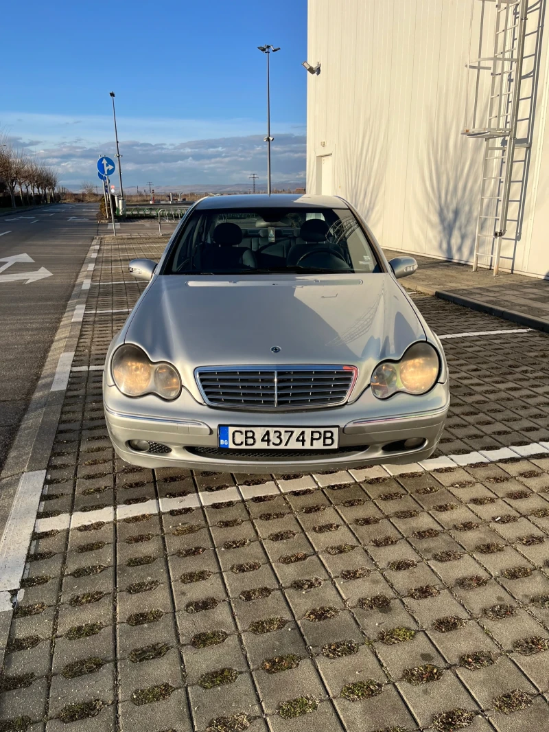 Mercedes-Benz C 220 W203 2.2 CDI- 143к.c. Elegance, снимка 1 - Автомобили и джипове - 49421989