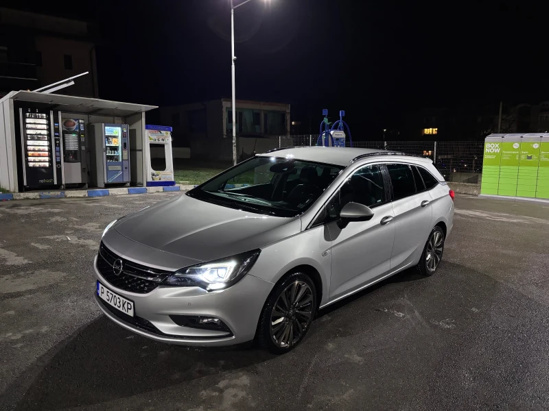 Opel Astra ST 1.6cdti, снимка 5 - Автомобили и джипове - 51608211