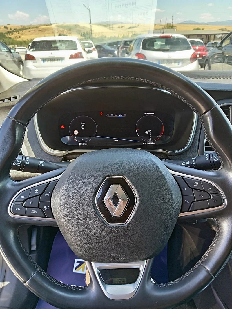 Renault Megane AUTOMATIC, снимка 10 - Автомобили и джипове - 50696397
