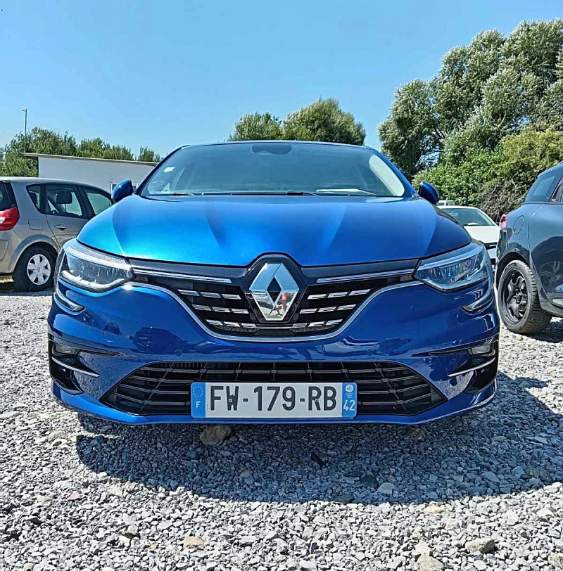 Renault Megane AUTOMATIC, снимка 2 - Автомобили и джипове - 50696397