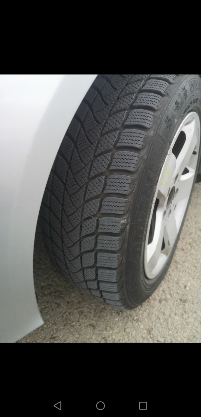 Mercedes-Benz E 200, снимка 11 - Автомобили и джипове - 52437387