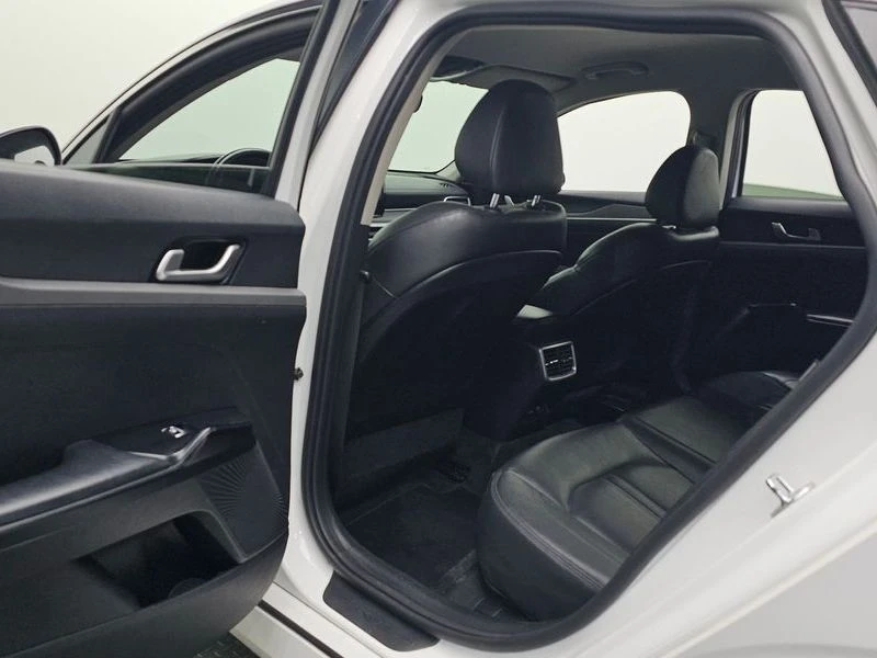 Kia K5 2.0 LPI(Renter car)| 150к.с.| ВКЛ.ТЕХНОТЕСТ, снимка 11 - Автомобили и джипове - 55663720